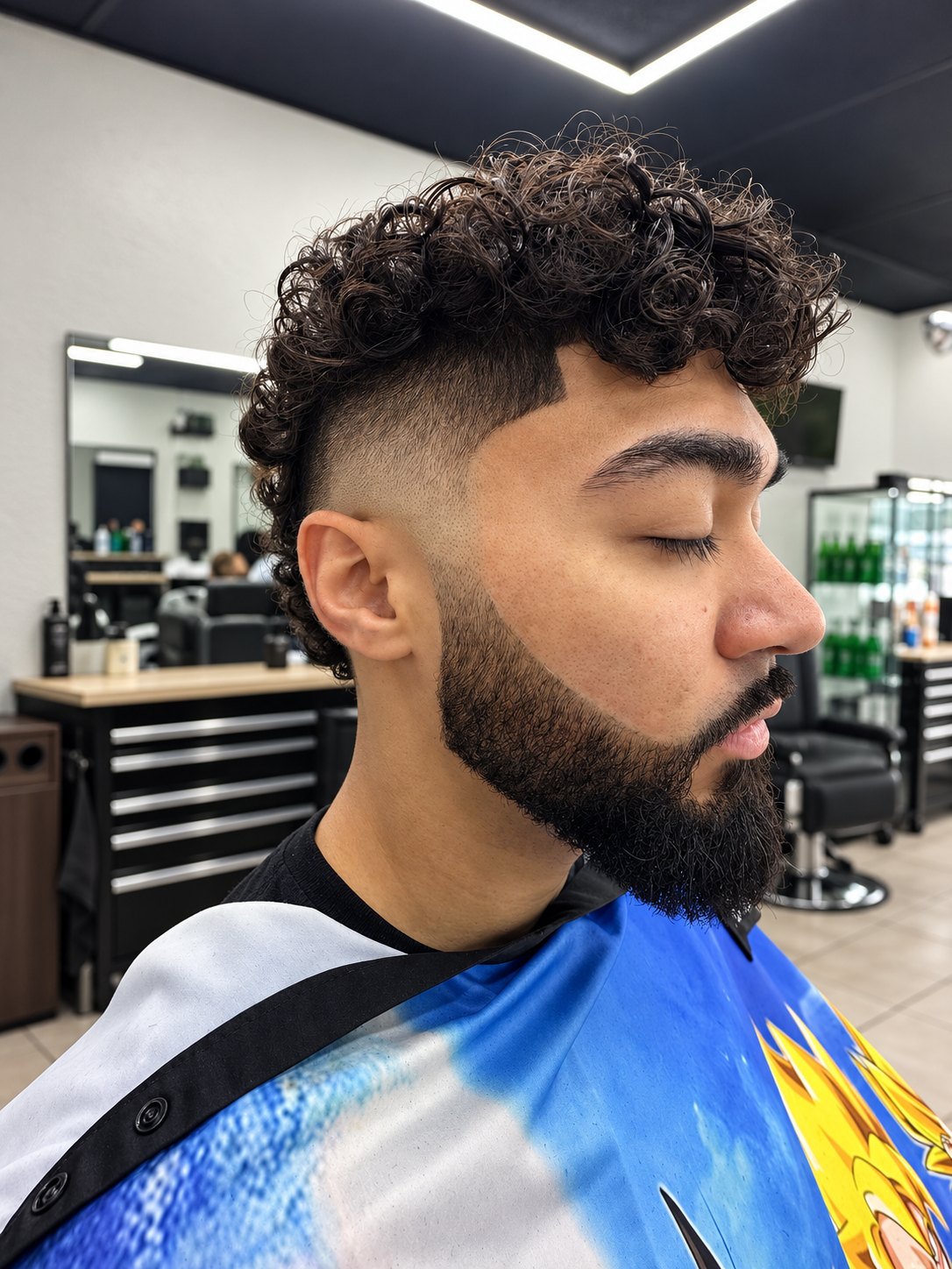 That post-cut confidence hit different when your fade is sharp AND your spirit is right. 🔥 Shoutout to De Hair Doctor for serving up this clean burst fade and lineup – looking fresh never felt so good. At Finesse It Pro, we believe a great cut isn’t just about looks—it’s about showing up as your be