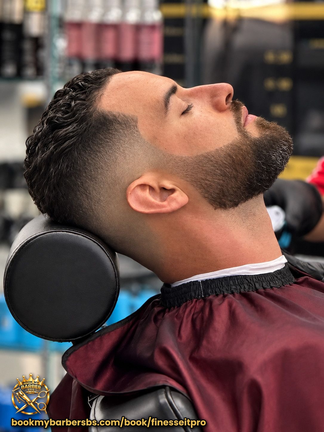 Mid skin drop fade done by our female barber . @dehairdoctor07